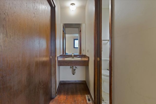 16533 Louis Avenue, South Holland, IL 60473