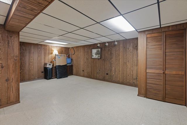 16533 Louis Avenue, South Holland, IL 60473