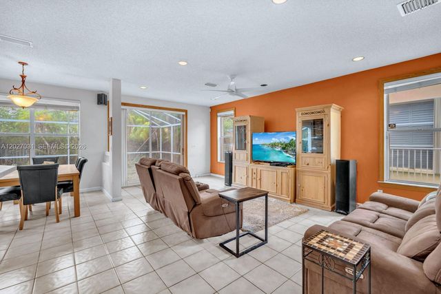 3990 Lansing Ave, Cooper City, FL 33026