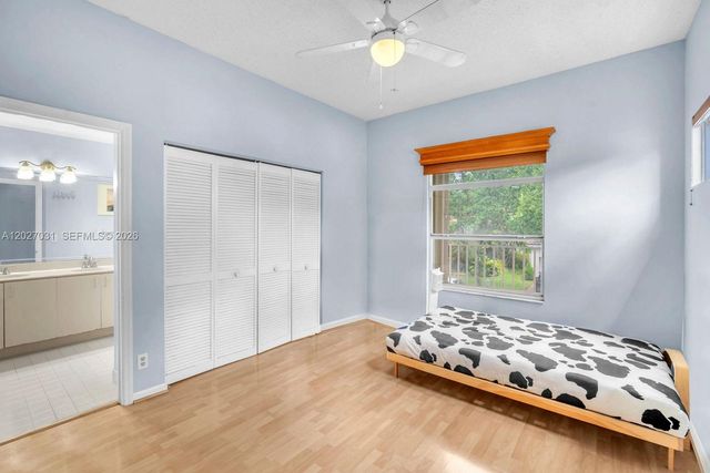 3990 Lansing Ave, Cooper City, FL 33026