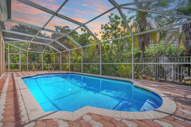 3990 Lansing Ave, Cooper City, FL 33026