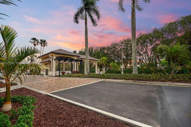 3990 Lansing Ave, Cooper City, FL 33026