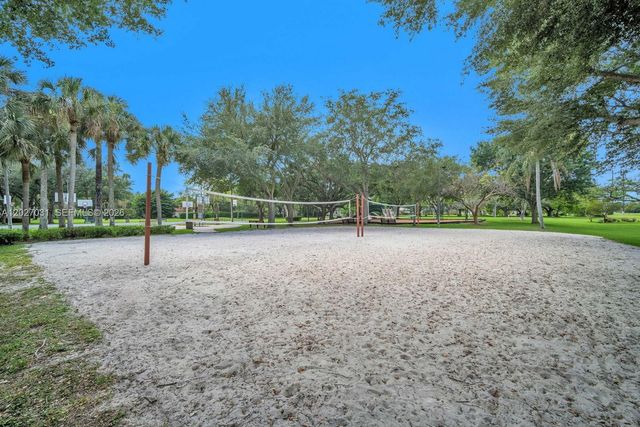 3990 Lansing Ave, Cooper City, FL 33026