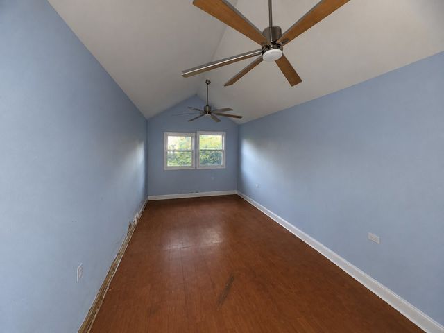 8736 S Richmond Avenue, Evergreen Park, IL 60805