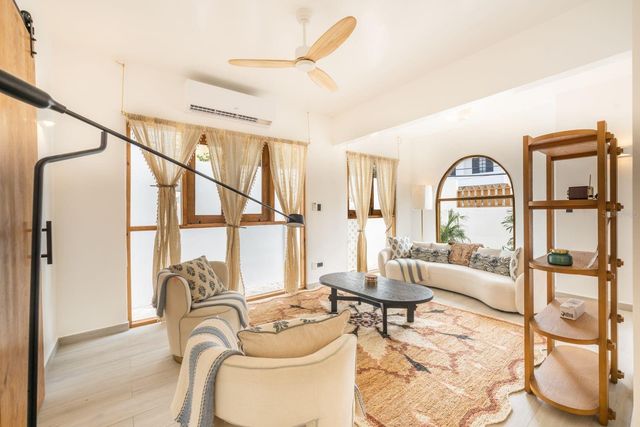 1507 MIRSONIA, San Juan, PR 00907