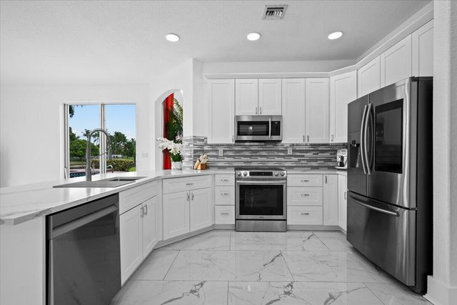 6445 Kirsten Way, Lake Worth, FL 33467