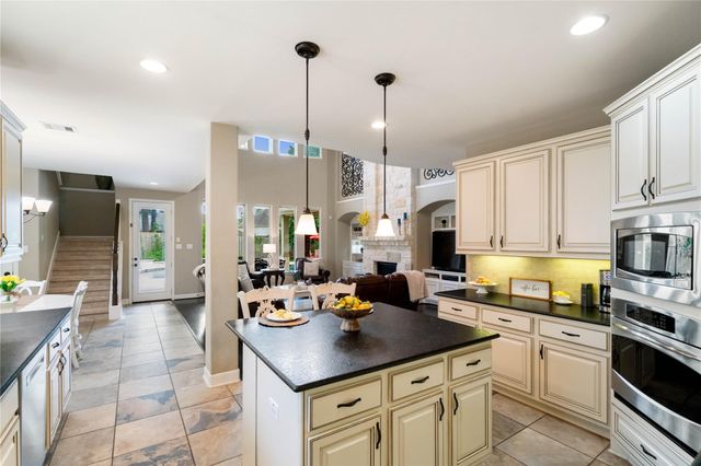 13851 Oak Fair Bend, Cypress, TX 77429