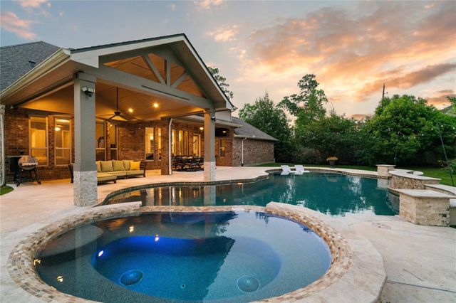 13851 Oak Fair Bend, Cypress, TX 77429