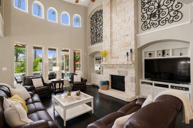 13851 Oak Fair Bend, Cypress, TX 77429