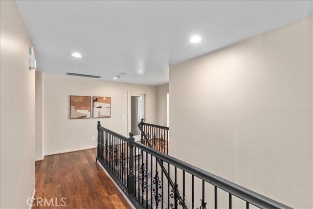 693 John Drive, Corona, CA 92879