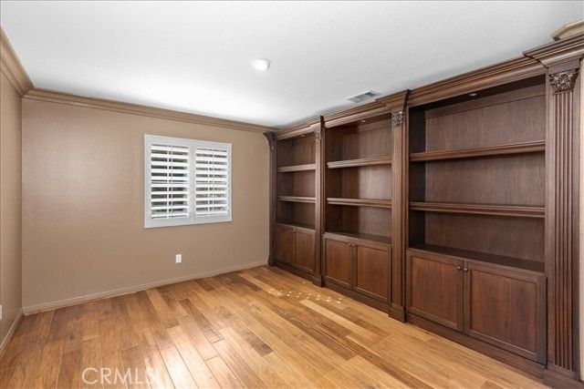 693 John Drive, Corona, CA 92879