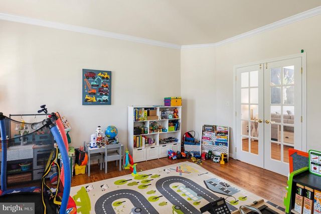 6106 CHALLEDON CIR, Mount Airy, MD 21771