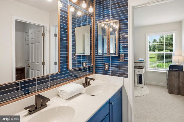 6106 CHALLEDON CIR, Mount Airy, MD 21771