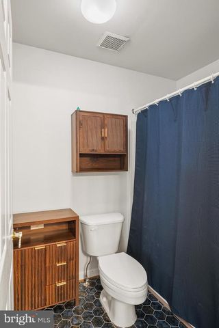 6106 CHALLEDON CIR, Mount Airy, MD 21771