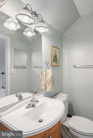 6106 CHALLEDON CIR, Mount Airy, MD 21771