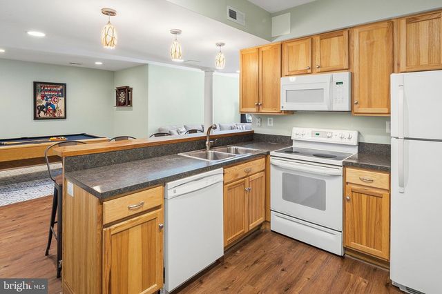 6106 CHALLEDON CIR, Mount Airy, MD 21771