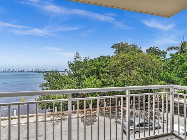 2000 N Bayshore Dr 220, Miami, FL 33137