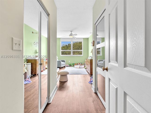 2000 N Bayshore Dr 220, Miami, FL 33137