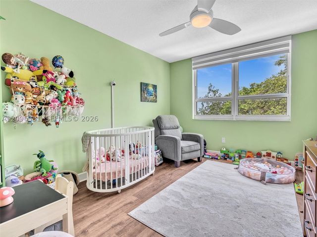 2000 N Bayshore Dr 220, Miami, FL 33137
