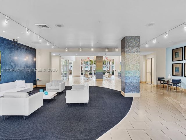 2000 N Bayshore Dr 220, Miami, FL 33137