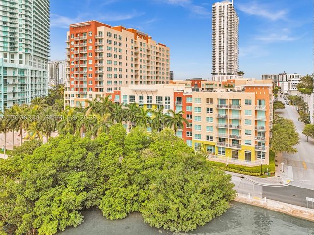 2000 N Bayshore Dr 220, Miami, FL 33137