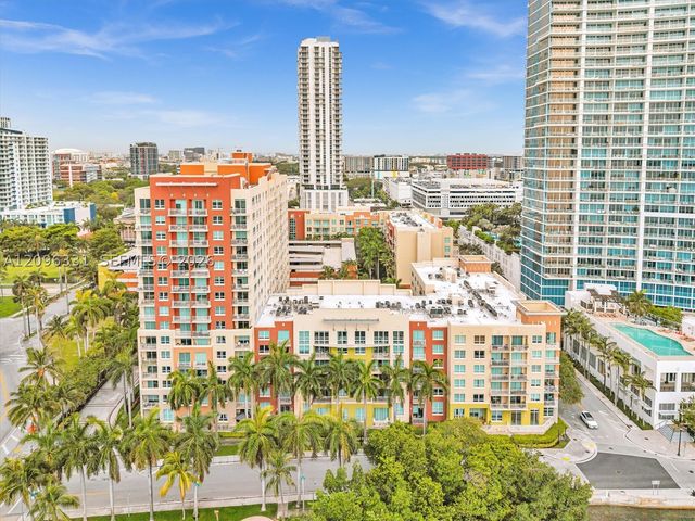2000 N Bayshore Dr 220, Miami, FL 33137