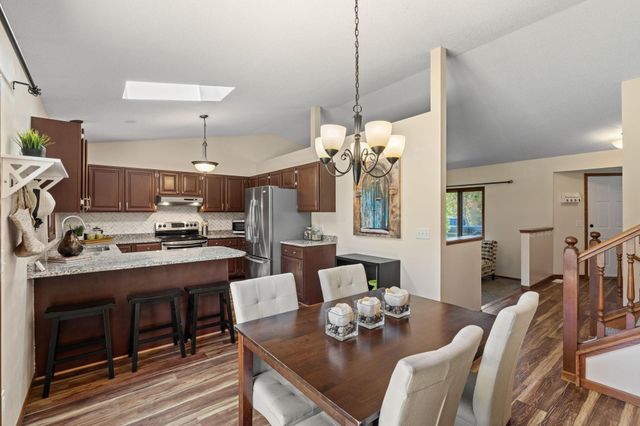 12966 Morgan Place, Burnsville, MN 55337