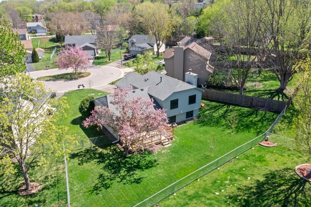 12966 Morgan Place, Burnsville, MN 55337