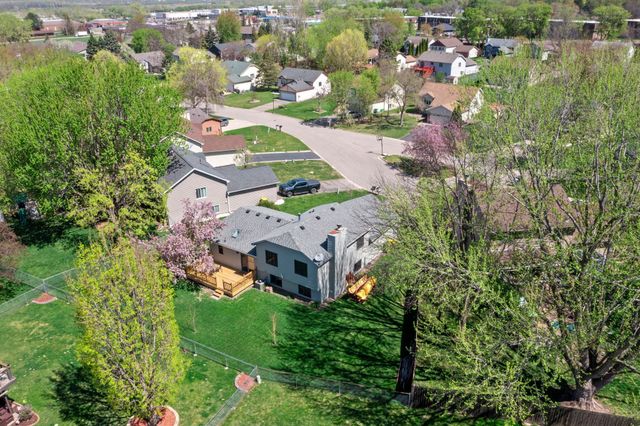 12966 Morgan Place, Burnsville, MN 55337