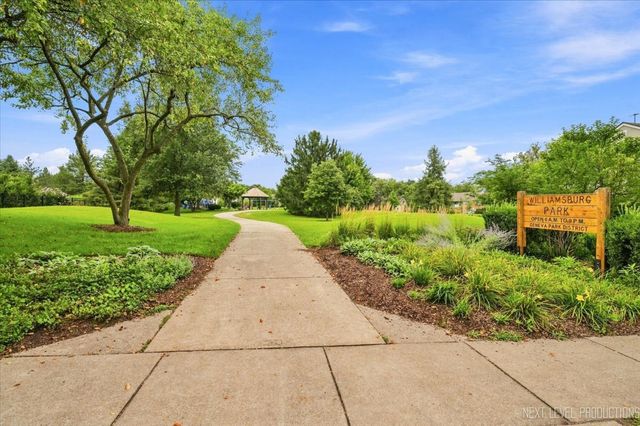 1841 Williamsburg Avenue, Geneva, IL 60134