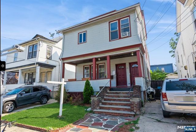25 Hazel Place, Irvington, NJ 07111