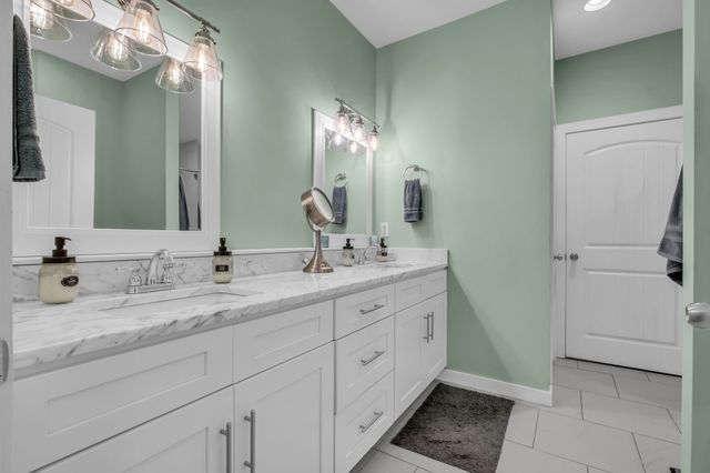 140 Spencer Springs Dr, Gallatin, TN 37066