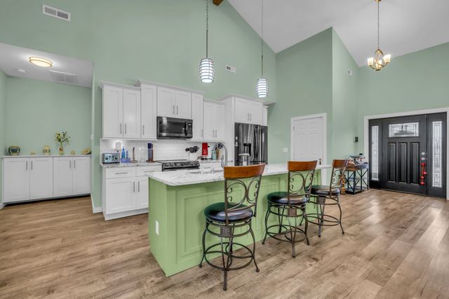 140 Spencer Springs Dr, Gallatin, TN 37066