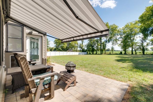 140 Spencer Springs Dr, Gallatin, TN 37066