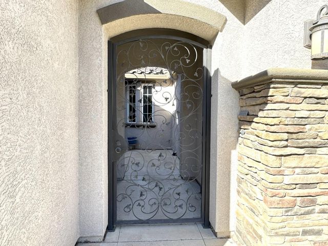 2158 Birmington Dr, Yuba City, CA 95991