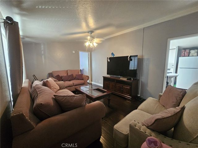 16600 Downey Avenue 27, Paramount, CA 90723