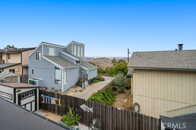 1648 Richard, Cambria, CA 93428
