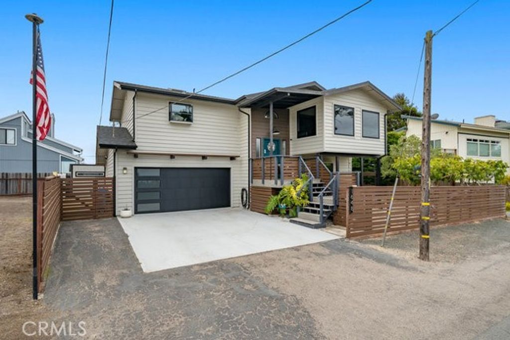 1648 Richard, Cambria, CA 93428