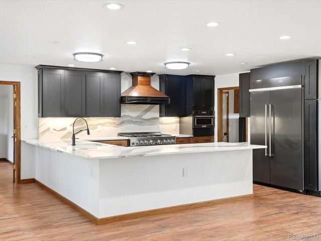 8020 N 81st Street, Longmont, CO 80503