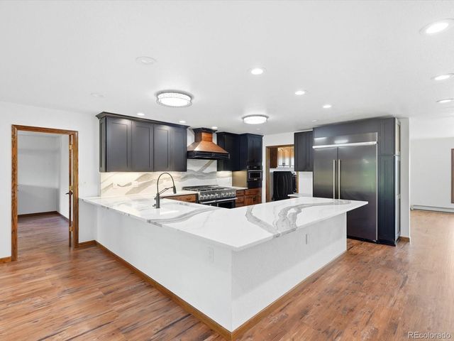 8020 N 81st Street, Longmont, CO 80503