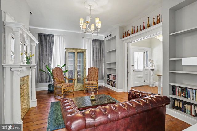 425 N QUEEN ST, Lancaster, PA 17603
