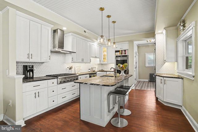 425 N QUEEN ST, Lancaster, PA 17603
