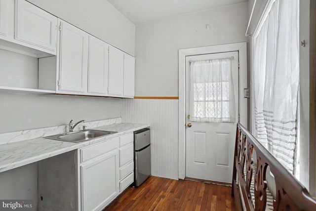 425 N QUEEN ST, Lancaster, PA 17603