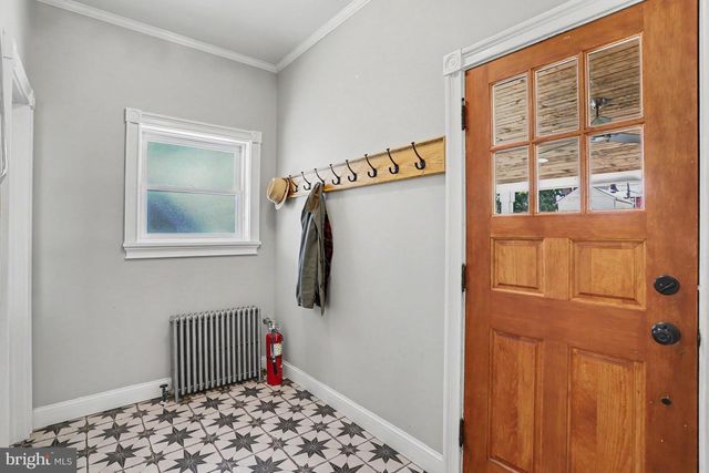 425 N QUEEN ST, Lancaster, PA 17603