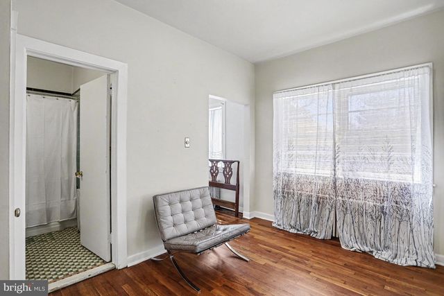 425 N QUEEN ST, Lancaster, PA 17603