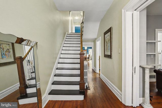 425 N QUEEN ST, Lancaster, PA 17603