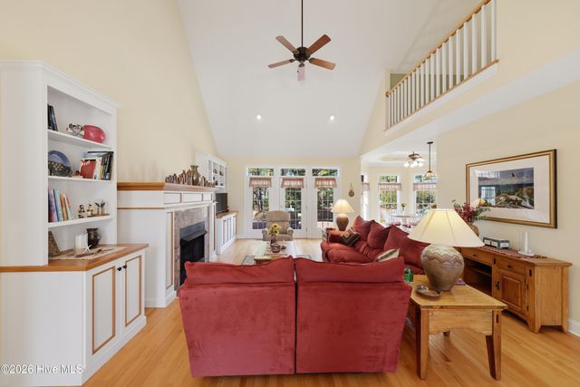 2816 St James Drive SE, Southport, NC 28461