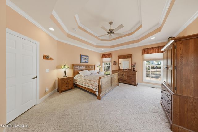 2816 St James Drive SE, Southport, NC 28461