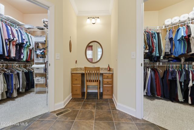 2816 St James Drive SE, Southport, NC 28461