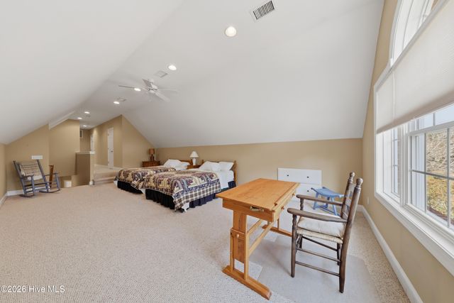 2816 St James Drive SE, Southport, NC 28461